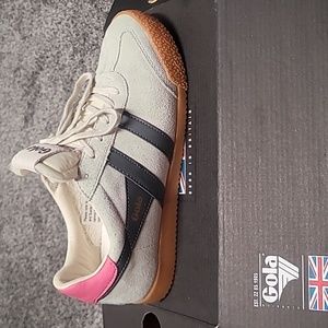 Gola sneakers